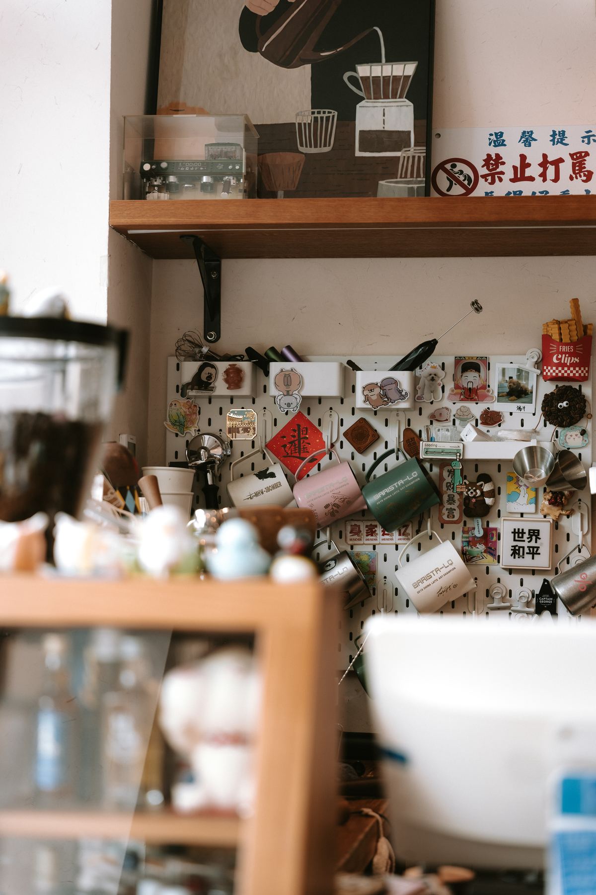 Photograph A7V00967 by Max Du