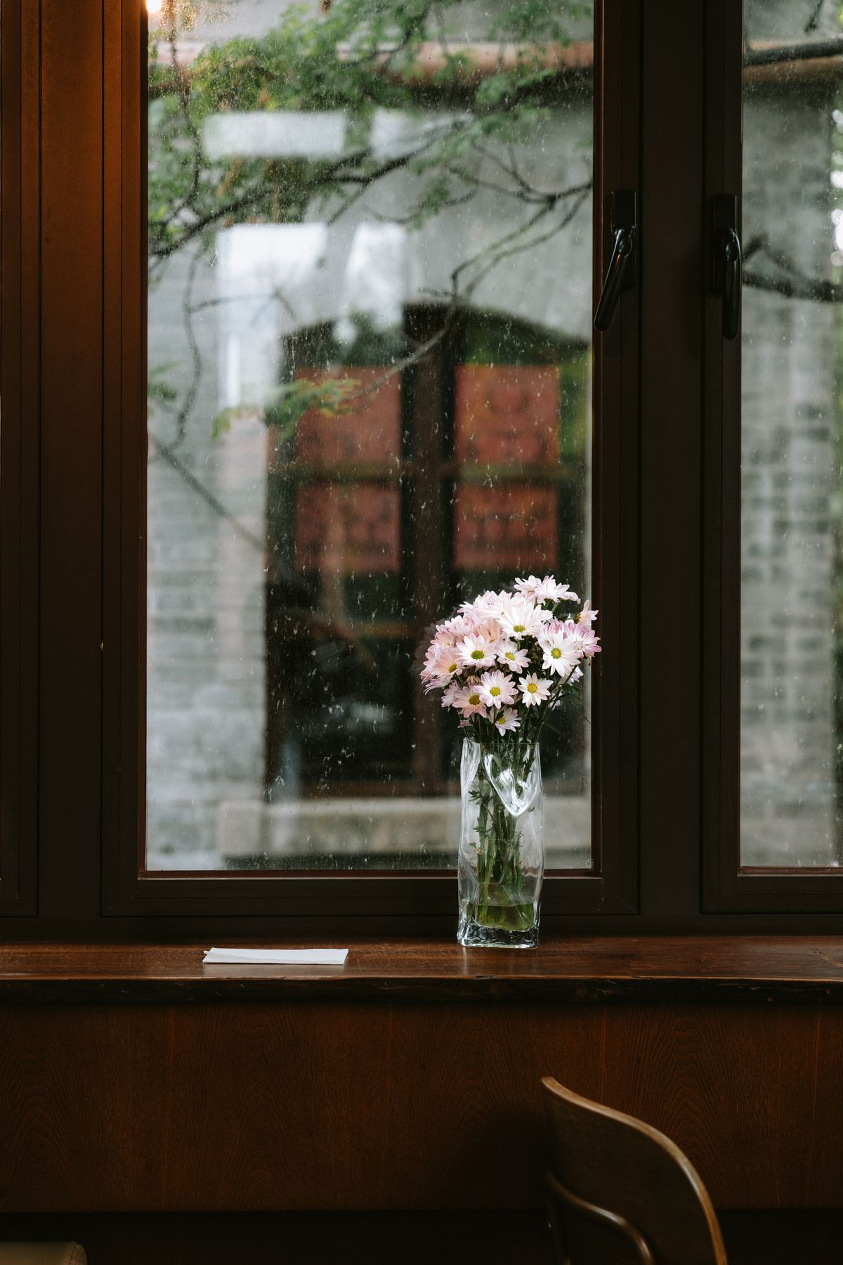 Photograph A7V01055 by Max Du