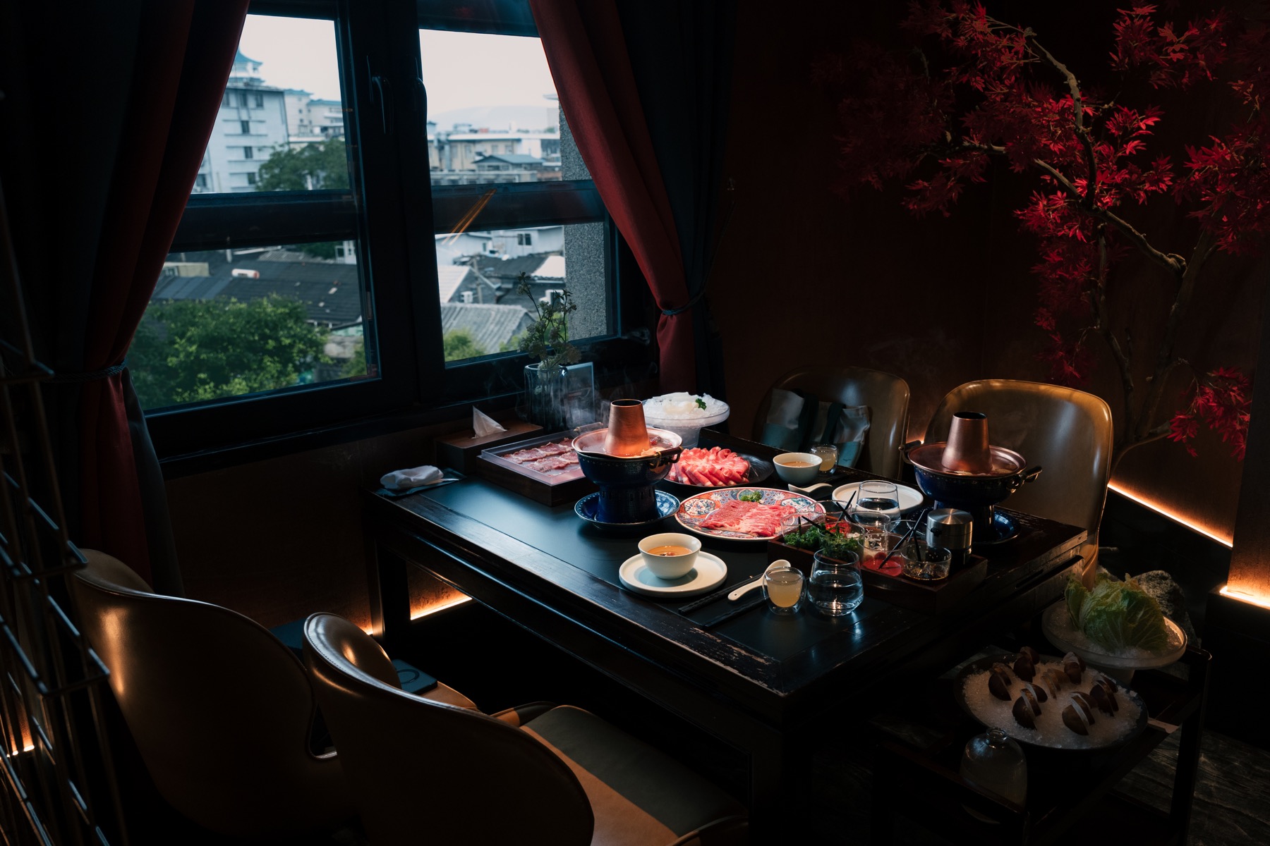 Photograph A7V02132 by Max Du