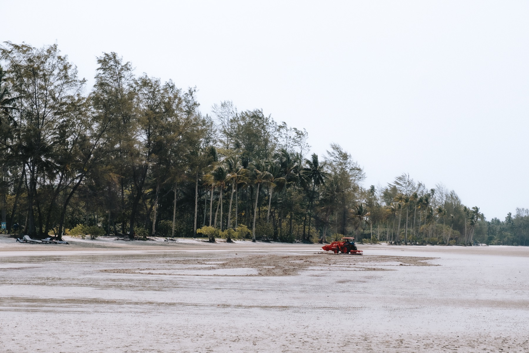 Photograph from Bintan Island by Max Du