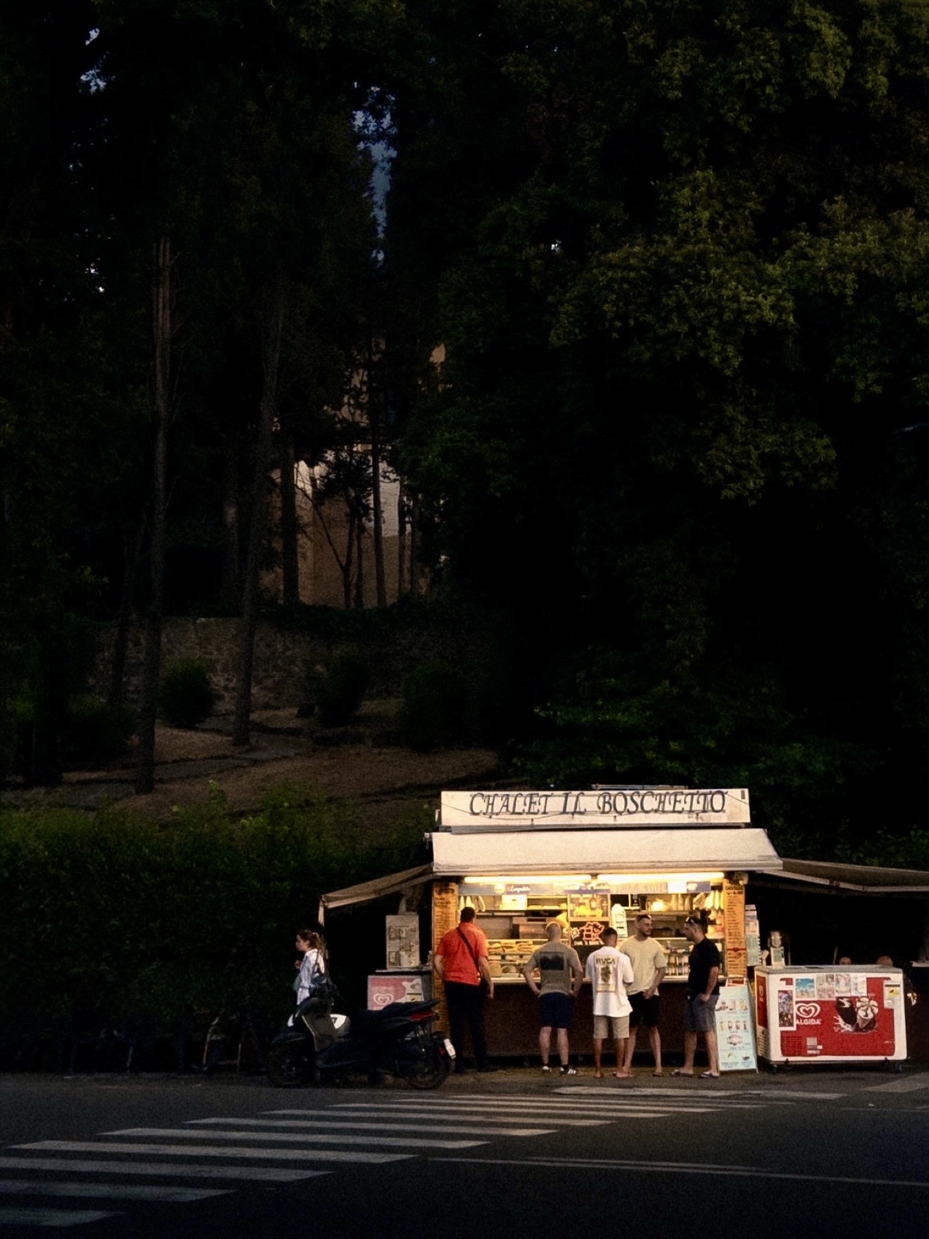 Photograph from Italy by Max Du